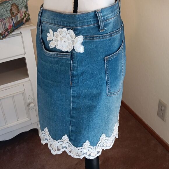 Venus Embellished  Denim Skirt. - Picture 6 of 12